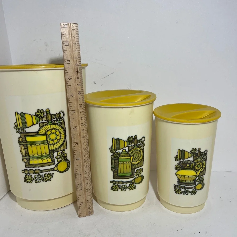 Vintage 70s Plastic Kitchen Canister Set 3 Piece Yellow Green‎ Retro Nesting
